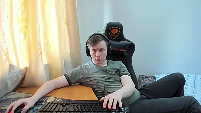 iliaskrislove webcam