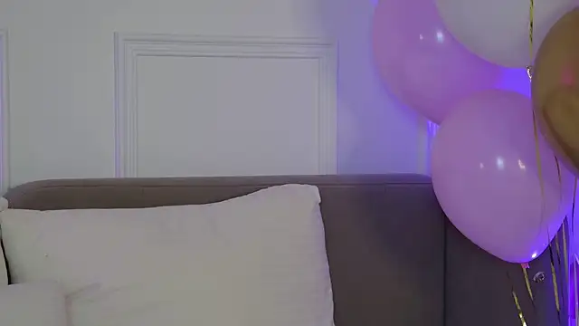 MeganStrane webcam