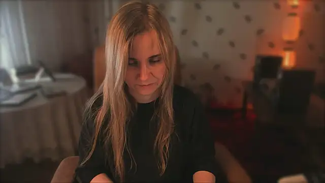 MiaSparkes webcam