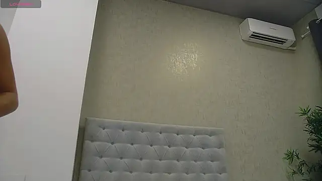 RebeccaBurns webcam
