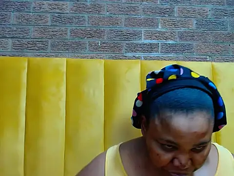 GiantDeal69 webcam