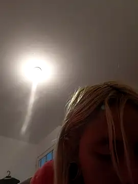 sofigirlgold webcam