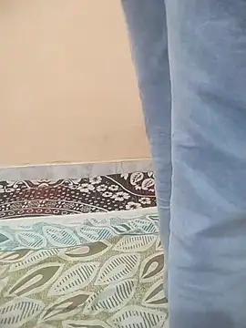 MeenuBhabhi547 webcam