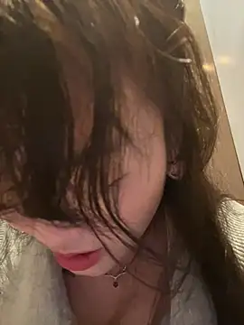 Molly-xiao webcam