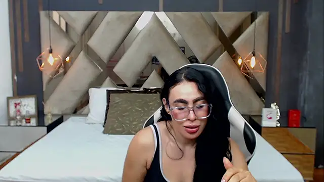 MartinaaFit webcam