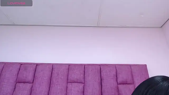 LindaKardi webcam