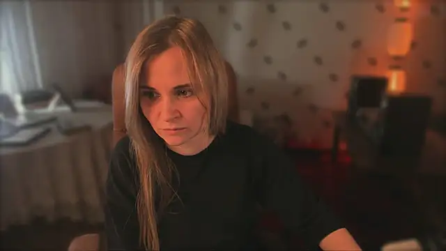 MiaSparkes webcam