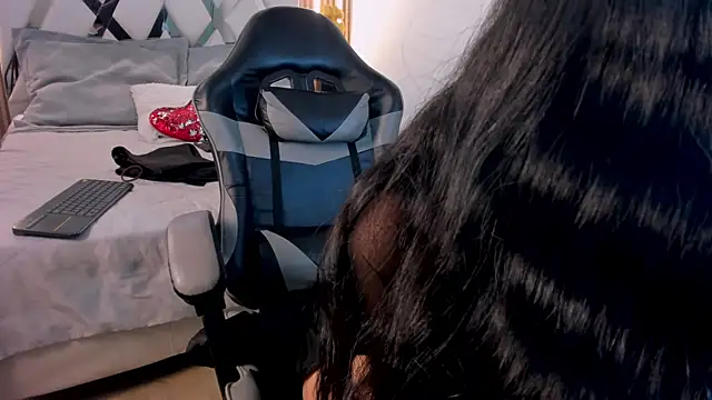 Valery_wang webcam