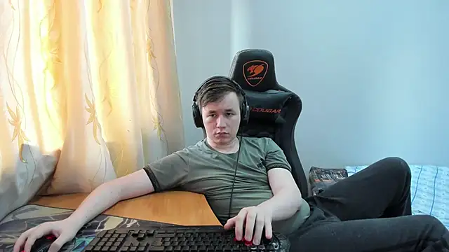 iliaskrislove webcam