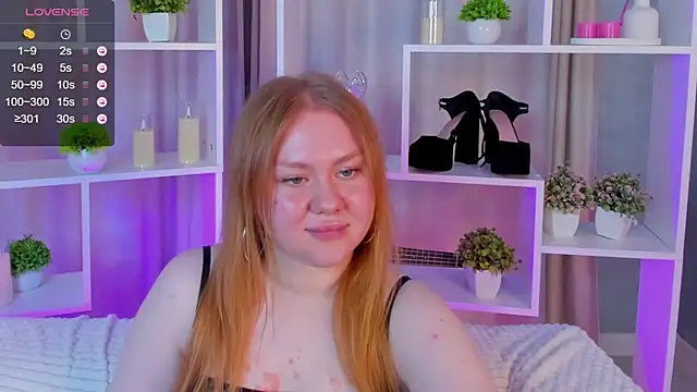 AlexaaBee webcam