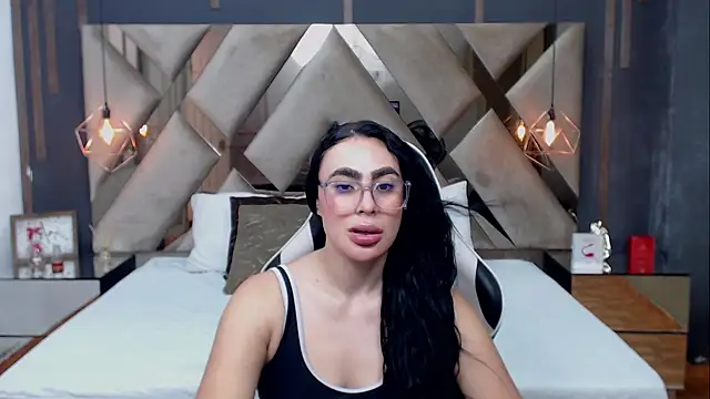 MartinaaFit webcam