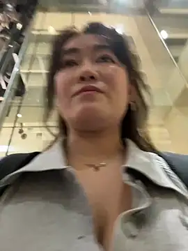 Molly-xiao webcam