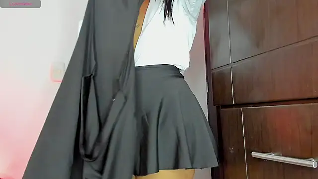 charlottekiss99 webcam