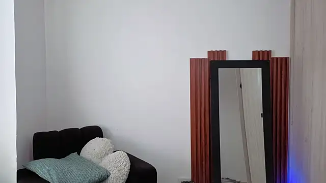 Rebeka-baker webcam
