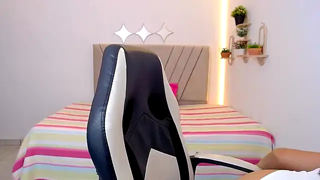 zara_cute webcam