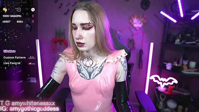 amywhitenessxx webcam