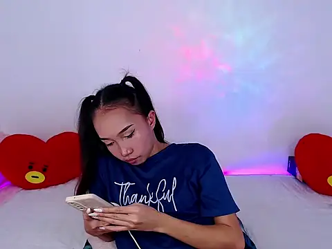 Sweet_kittyxx webcam