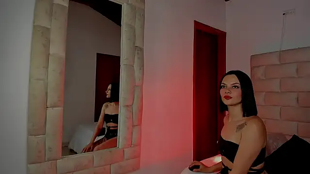 HollyGrey_ webcam