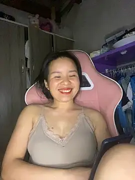 Ivy_Trix2 webcam