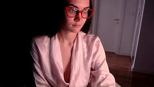 EvelynGG webcam