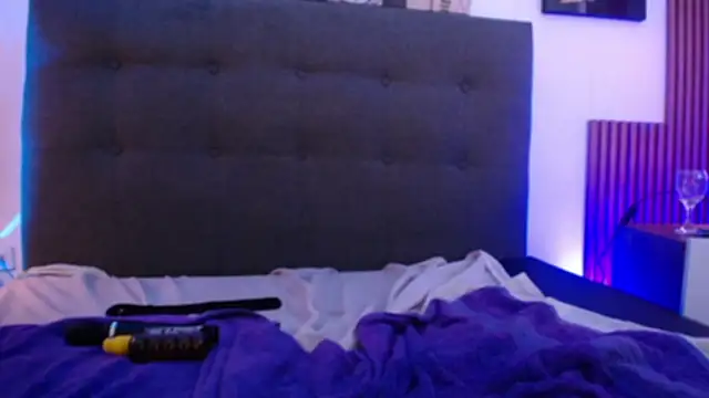 milfsecret69 webcam