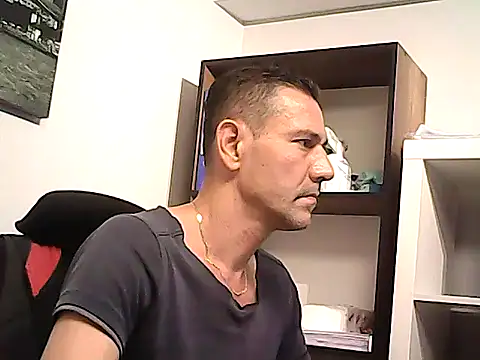 mastercharisma35 webcam