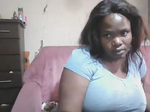 sexybigboobz webcam