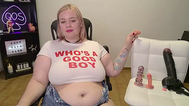 MargotGrey webcam