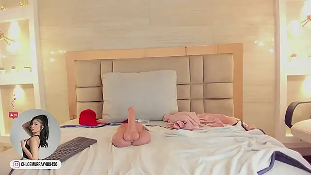 chloe_murray webcam