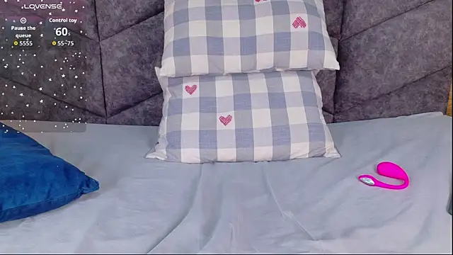 AnnieRouse__ webcam