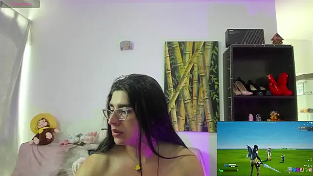 Khalifa_Gold webcam