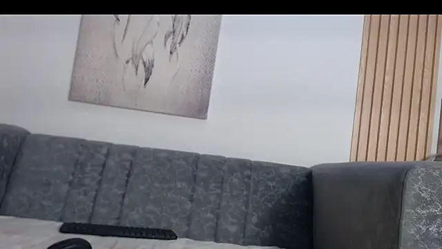 queen_adhara webcam