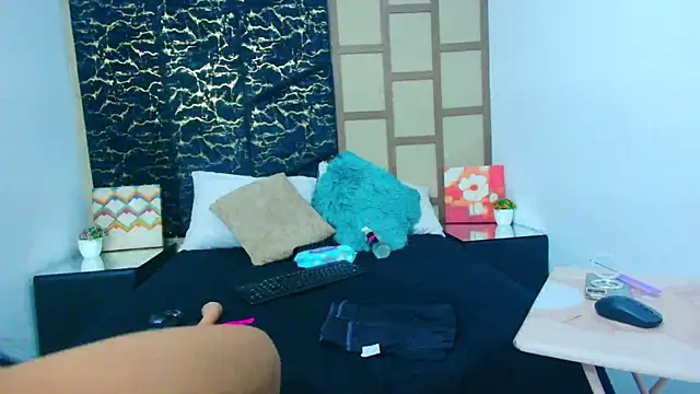 MelodyRouse webcam