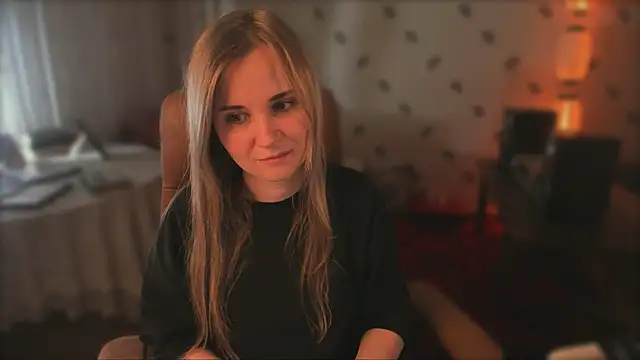 MiaSparkes webcam