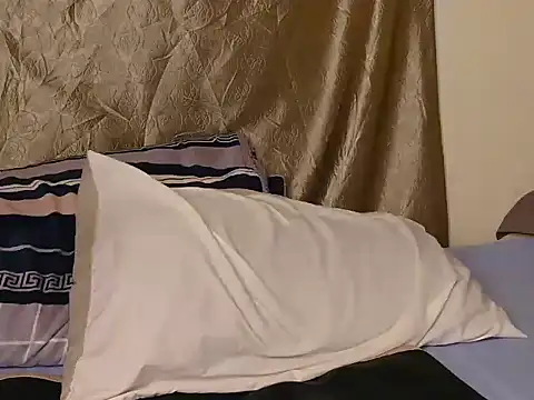 cee_queen webcam