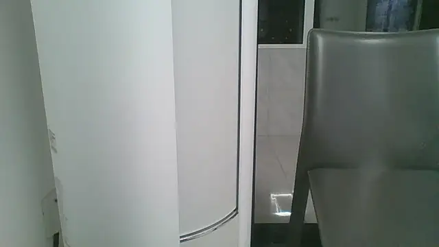 nole_china7 (Ask my age) - talk / fun / cum