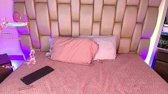 Sweet--Zoe webcam