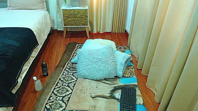 sasi_luna webcam