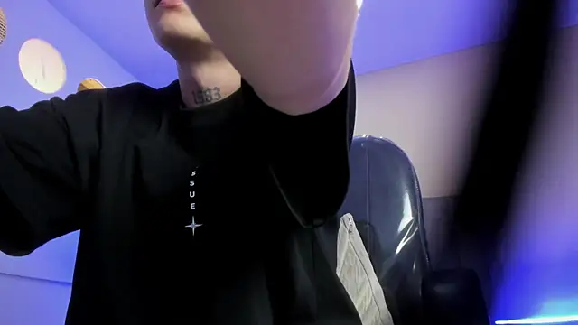 Nascary_Fox webcam