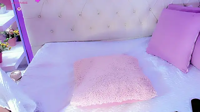 Nauthy_girl webcam
