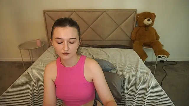 CyrenaLuxe webcam