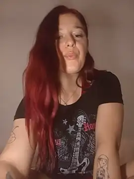 EmmaWillow webcam