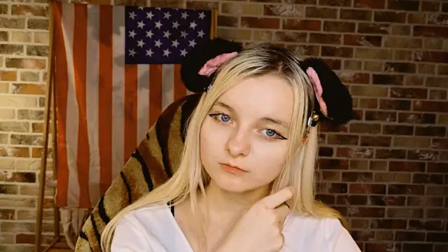 Angela_Bunny webcam
