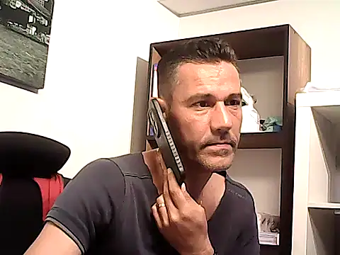 mastercharisma35 webcam