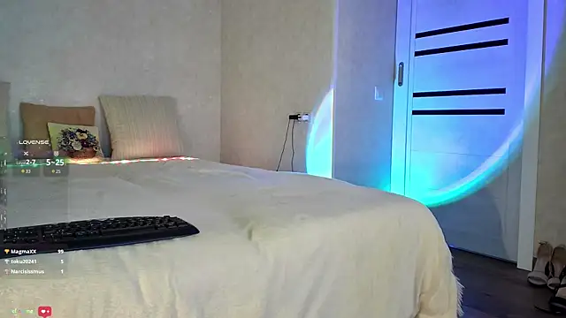 roseaa - Roseaa's free webcam - UK Sex Cams