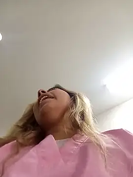 Sofia_Honey1 webcam
