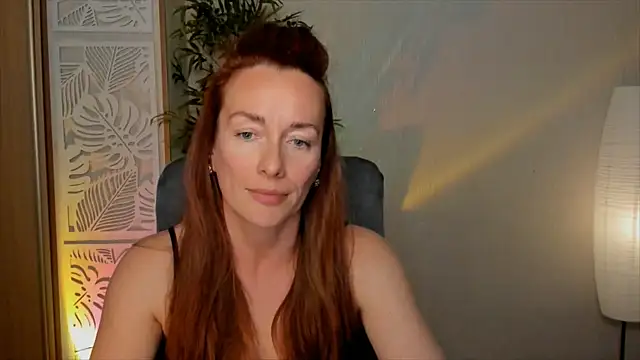 RebeccaMartinez webcam