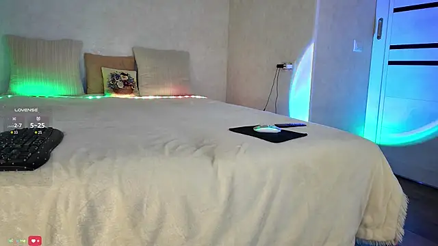 roseaa - Roseaa's free webcam - UK Sex Cams