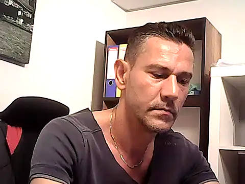 mastercharisma35 webcam