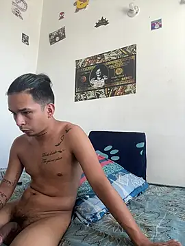 bliinkii_and_luka_ webcam